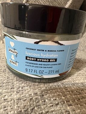 Love Beauty & Planet Luscious Hydration Body Hydro Gel